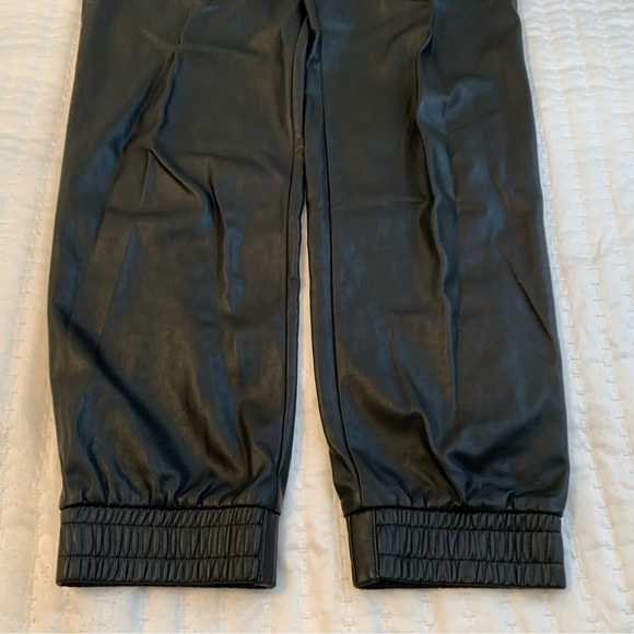 Wilfred Free Faux Leather Jogger Pant Black Size S - Picture 4 of 7